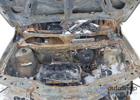 2008 Saturn Vue 4-Cyl Xe z USA, uszkodzony, nr VIN 3GSCL33P58S510853